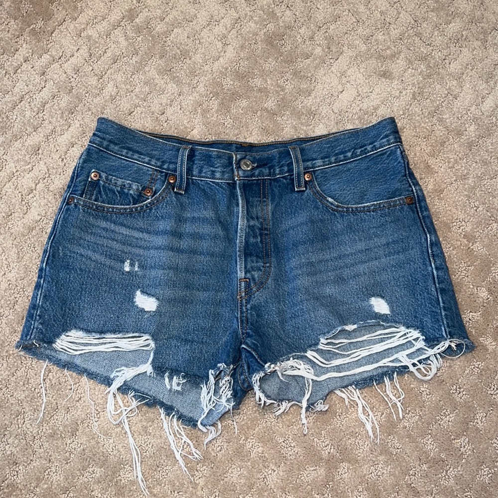 501 LEVI’S HIGH RISE SHORTS
